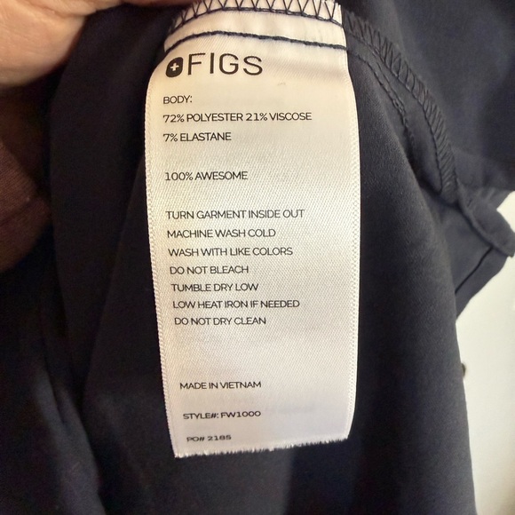 Figs Limited Edition Color Catarina One-Pocket Scrub Top Size Medium - Picture 3 of 4